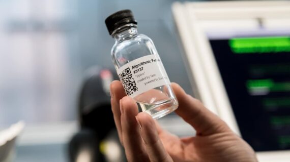 Algorithmic Perfumery
